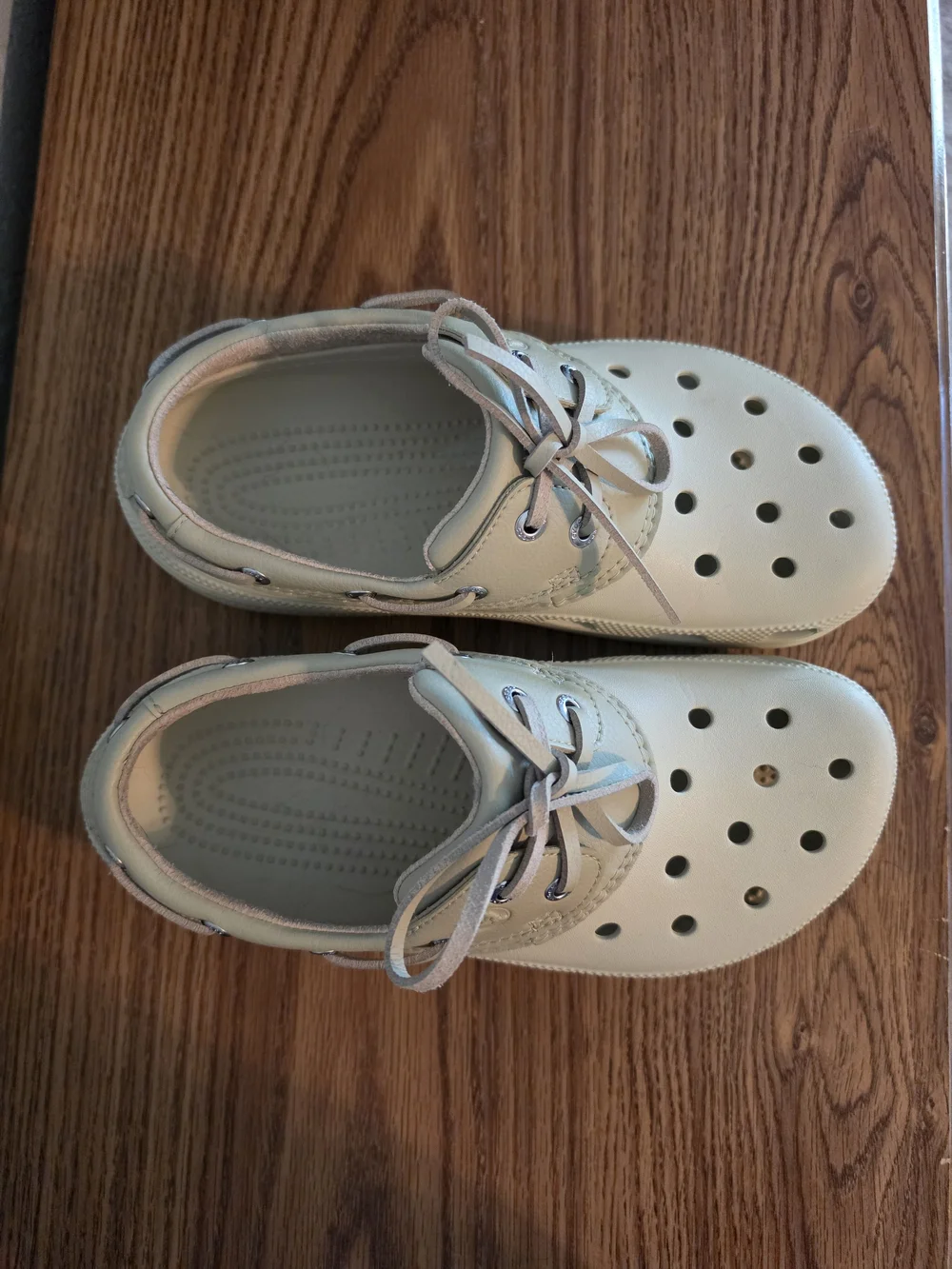 Crocs Classic Boat Shoe - Cream
